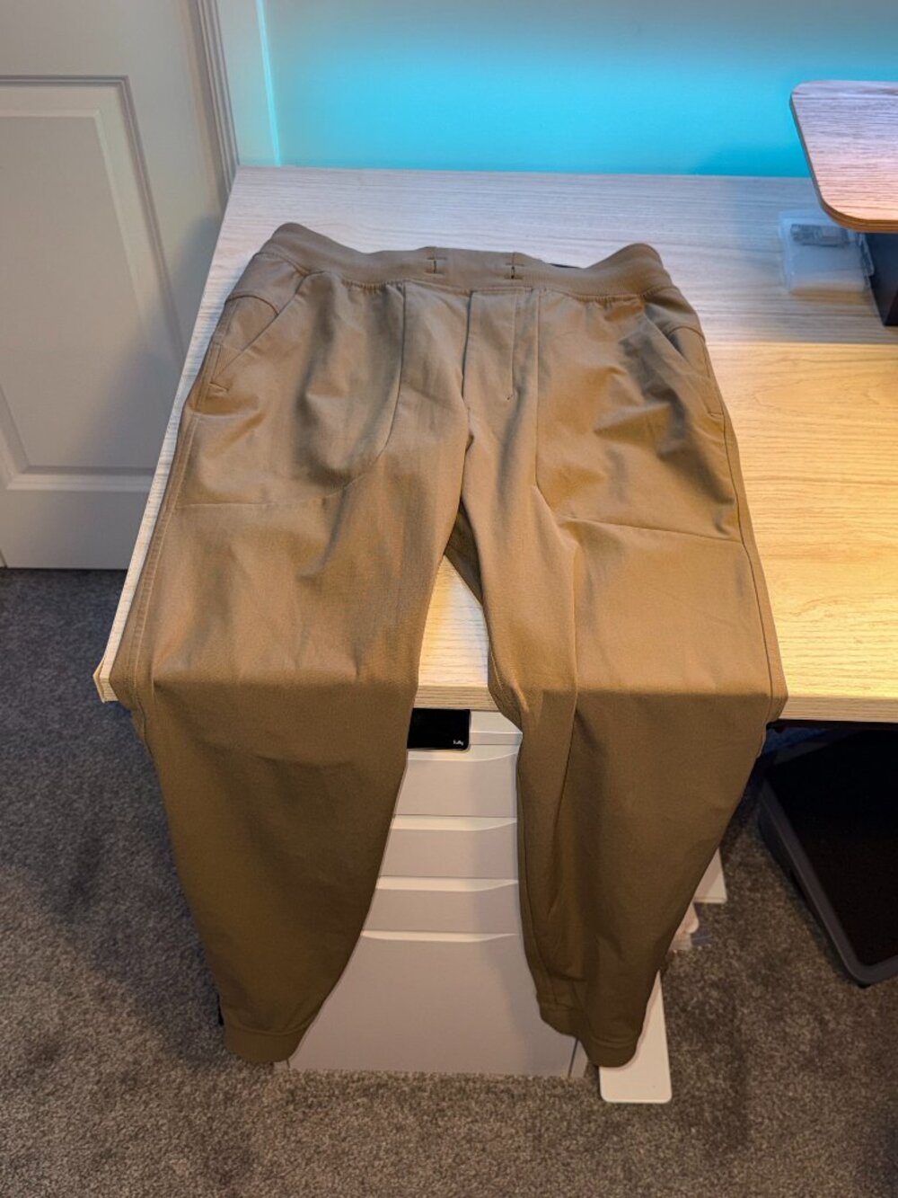 Lululemon Joggers - Tan